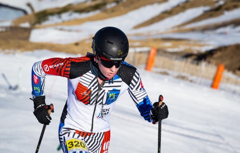 ech_spain_skimostats_vertical_on_course_junior_056.jpg