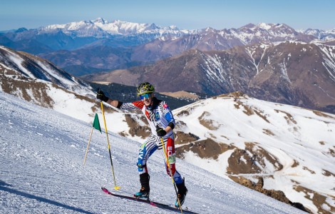 ech_spain_skimostats_vertical_on_course_junior_121.jpg